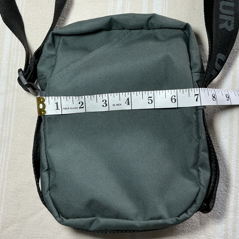 Under Armor Crossbody Bag - Picture 5 of 7